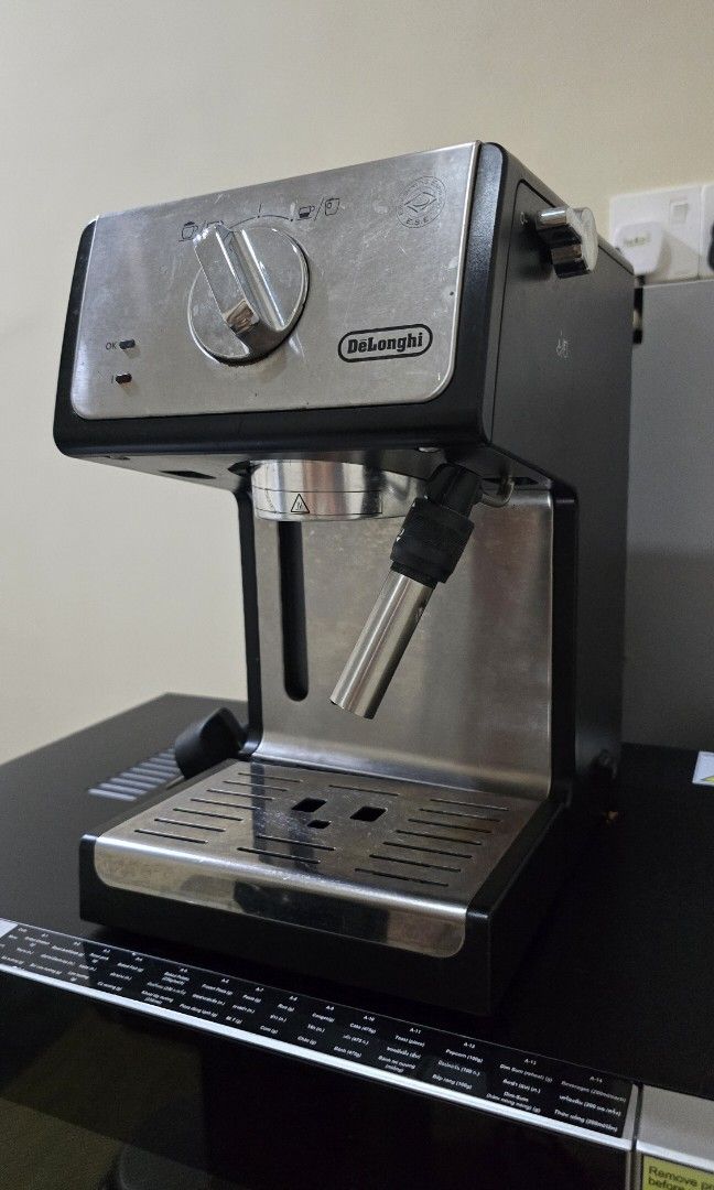 DeLonghi ECP3531 ECP35.31 Manual Coffee Machine Black