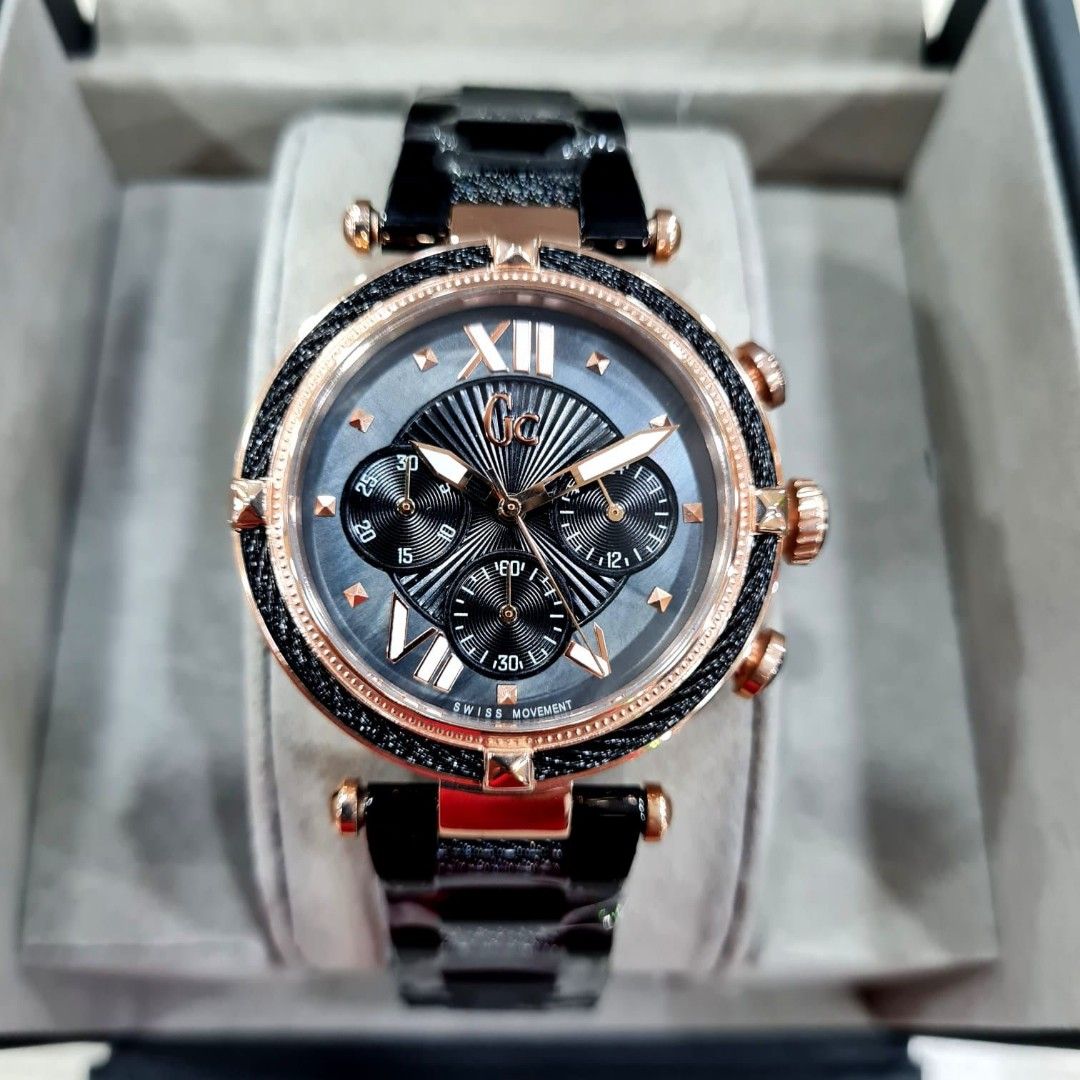 Guess collection gcy16002l1 clearance