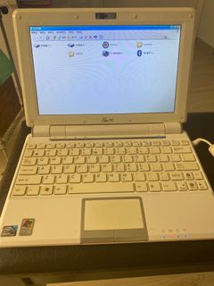 Eee PC 1000HE451580838848112640