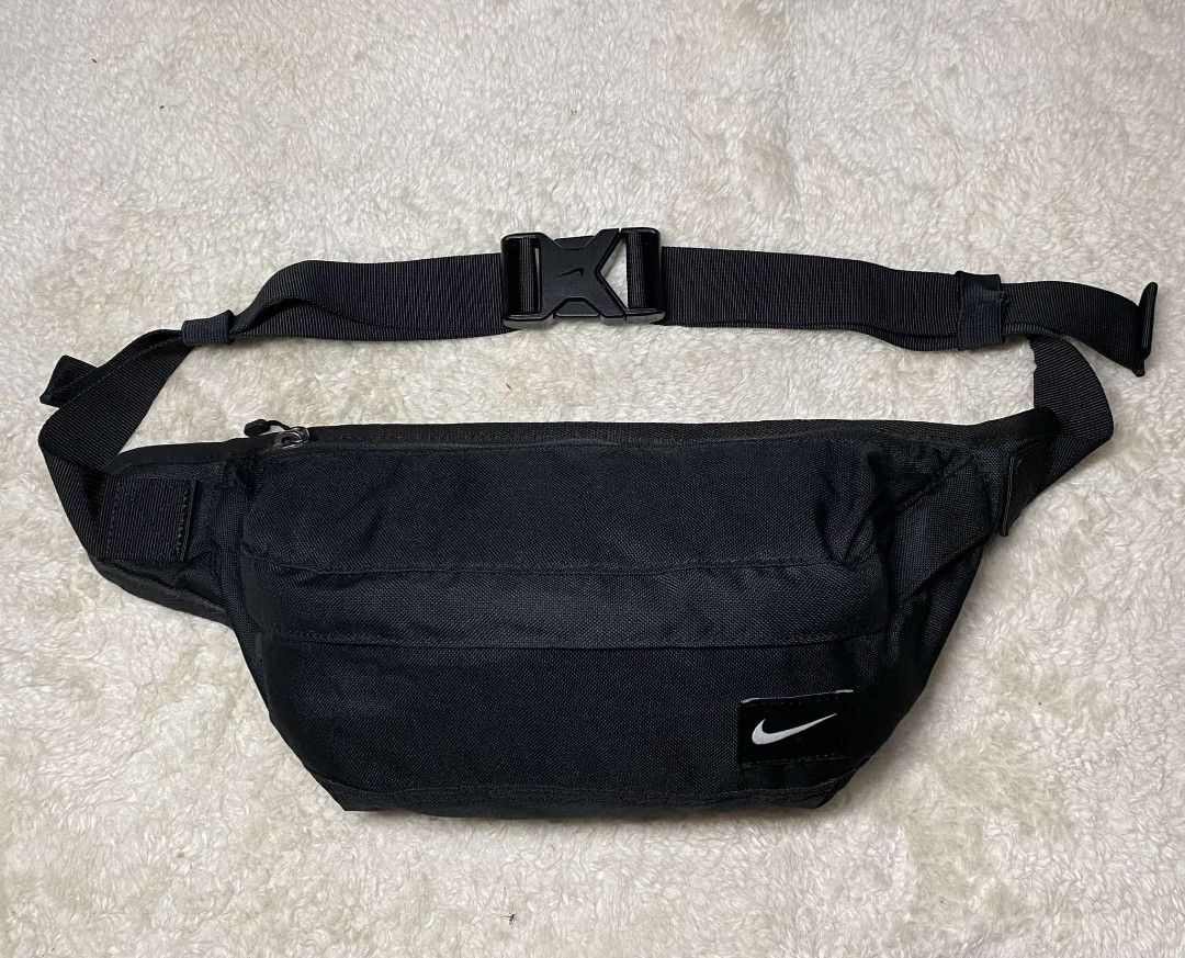 FOR SALE NIKE BELT BAG
