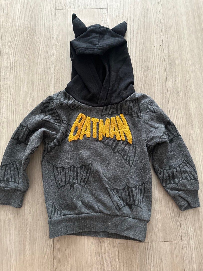 H M Batman Hoodie Babies Kids Babies Kids Fashion on Carousell
