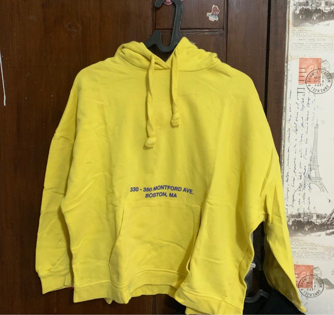 Hoodie pull and bear kuning top