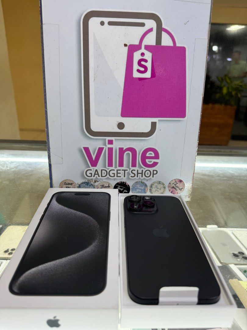 iphone 15 pro max 256gb dual sim 2ndhand (Category: iPhone 15 Series) located in Cainta. Submitted by vine_gadget_shop (Listing ID 1327536312, Image 2). Description: iphone 15 pro max 256gb dual sim 2ndhand complete package hk variant warranty until november 2024 pick up store greenhills shopping center we accept trade in we accepy credit card and ggives installment we do cod and door to door we ship nationwide for fast transaction call 092773683