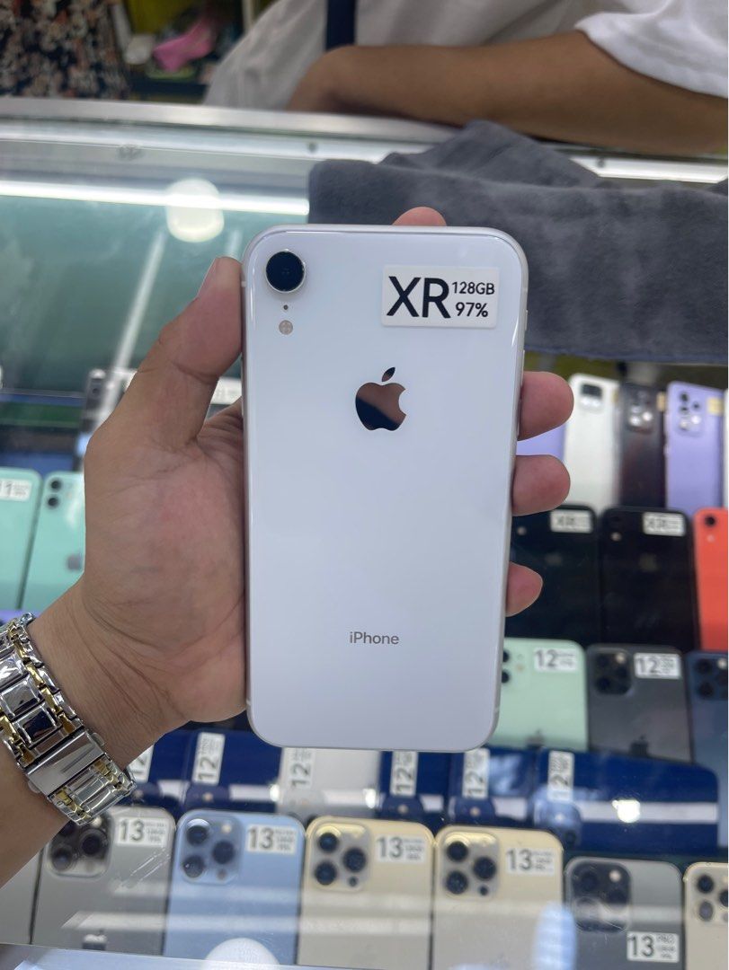 IPHONE XR 128GB 97BH OPENLINE NO ISSUE (Category: iPhone X Series) located in Manila. Submitted by mrkim_gadget (Listing ID 1327433087, Image 1). Description: Onhand| IPHONE XR •128GB •Openline •99% Smooth •Never been Repaired •No Hidden Issues •Can Reset Anytime •Test to Sawa •NOT Refurb •Unli 3utools Mode of payment Cash-Gcash-Credit Card-Bank Transfer💸 Freebis Clear case Charger Temperd We Open for COD (INYO PO SF) Pick-Up at my Shop in Green