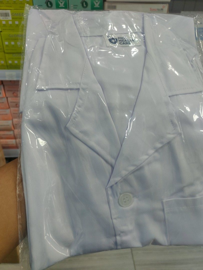 LABORATORY GOWN | LAB GOWN (Category: Medical Supplies & Tools) located in Caloocan City. Submitted by staffmarke01383 (Listing ID 1327460598, Image 1). Description: .