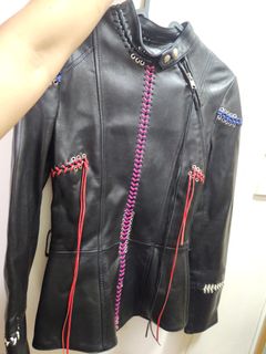 （分類：）位於 。 由 meylok78 提交（商品編號 1327536826，圖片 1）。簡介： 。