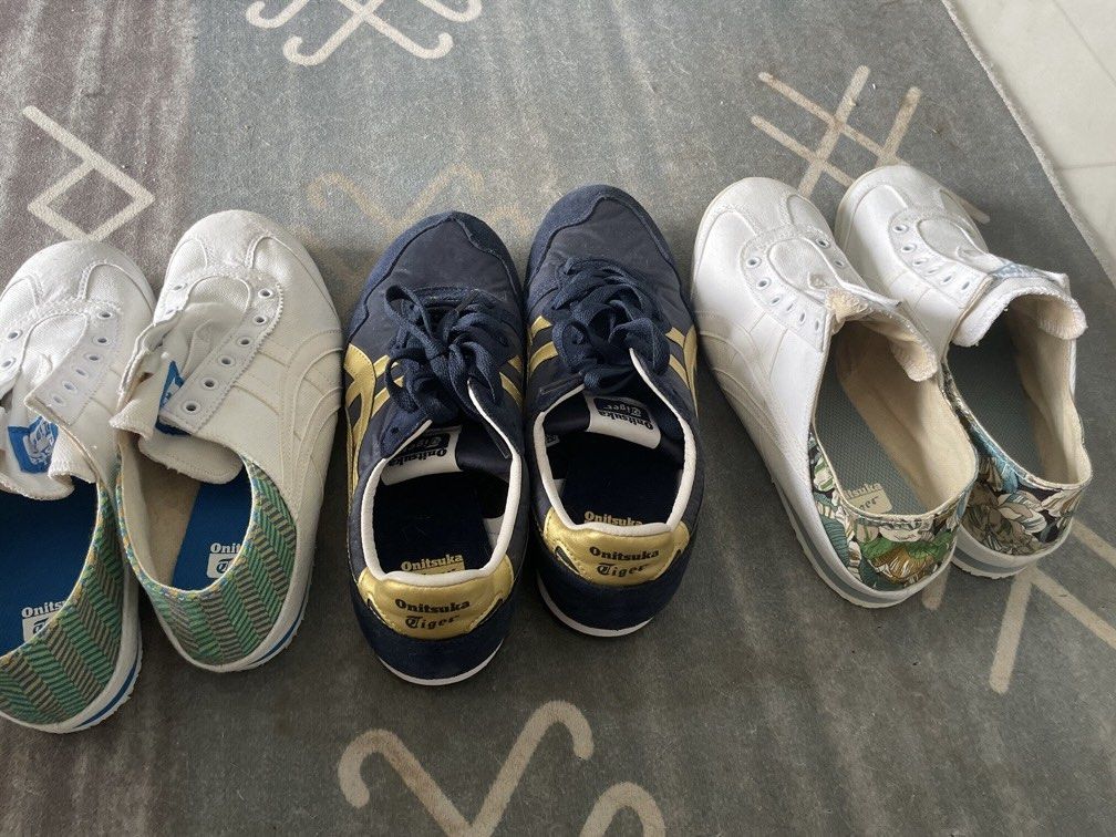 LIKE NEW CHEAP Onitsuka Tiger sneakers Women s Fashion Footwear Sneakers on Carousell