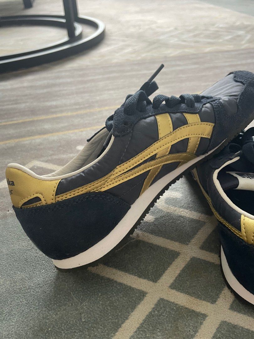LIKE NEW CHEAP Onitsuka Tiger sneakers Women s Fashion Footwear Sneakers on Carousell