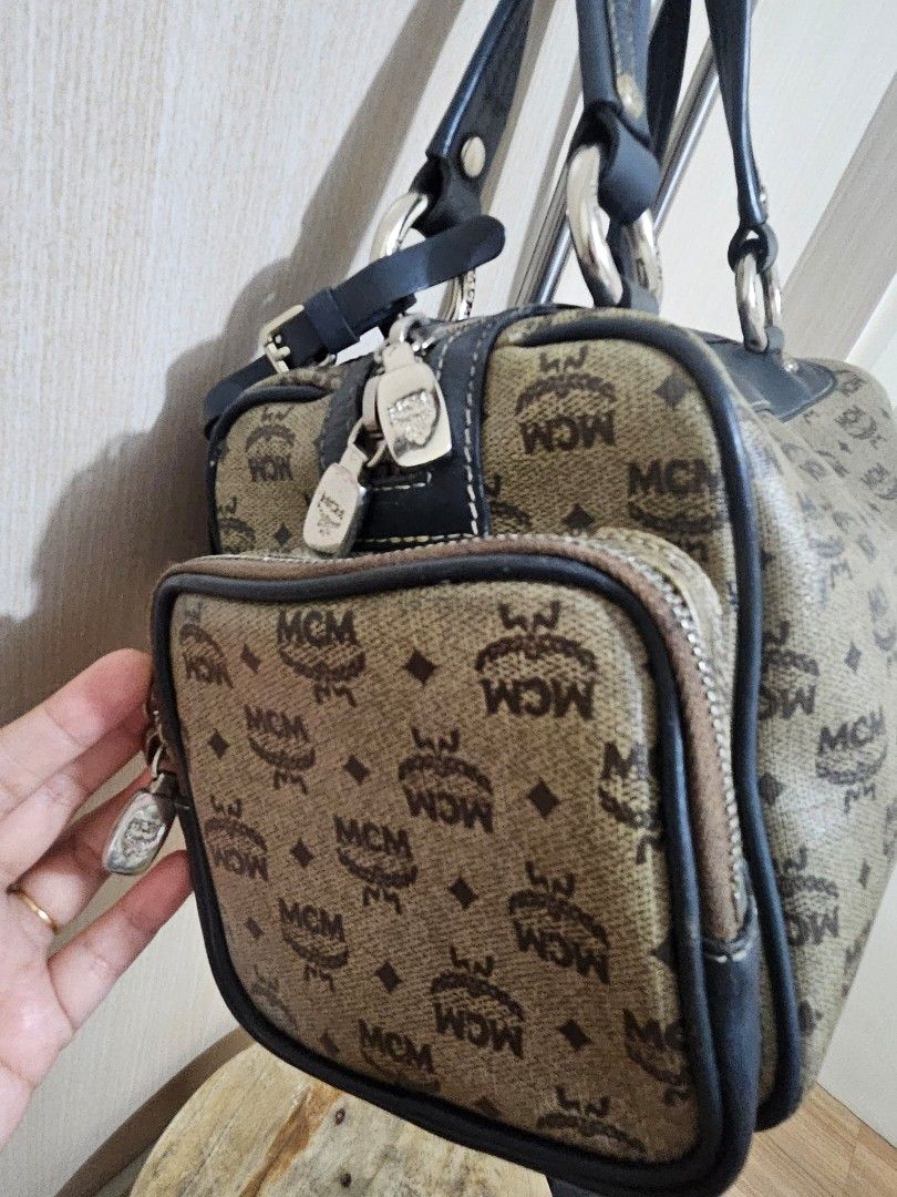 MCM Doctor's Bag (Category: Luxury Bags & Wallets) located in Calamba. Submitted by whiskeypeak.ee (Listing ID 1305844999, Image 3). Description: Has flaws on side pockets but barely noticeable.