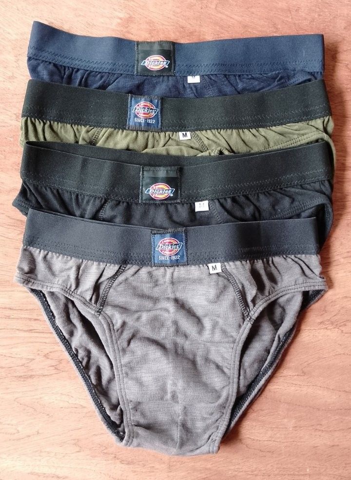 Medium Brief (Category: Underwear) located in San Miguel. Submitted by skirt_girlph (Listing ID 1327484968, Image 1). Description: Sold per pack 3 pcs. per pack Different colors to choose from. High quality Pinoy made underwear. PM for product feed back. Kindly DM to order. Thank you..
