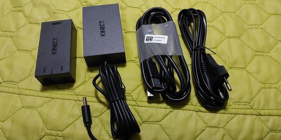 Microsoft Xbox One Kinect Adapter For Windows Model 1637, Video Gaming