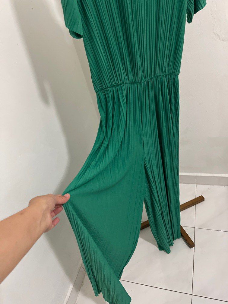 monki pleated jumpsuit Women s Fashion Dresses Sets Jumpsuits on Carousell
