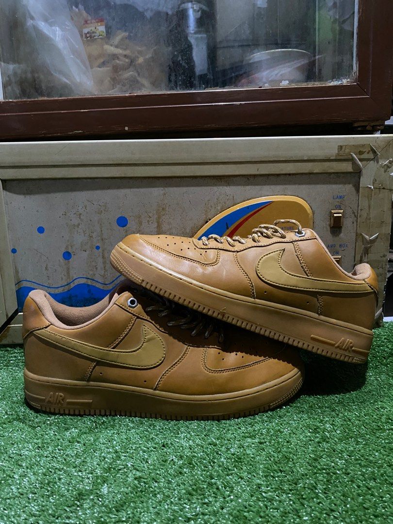 Nike Air Force Low “Flax Wheat”, Fesyen Pria, Sepatu Sneakers