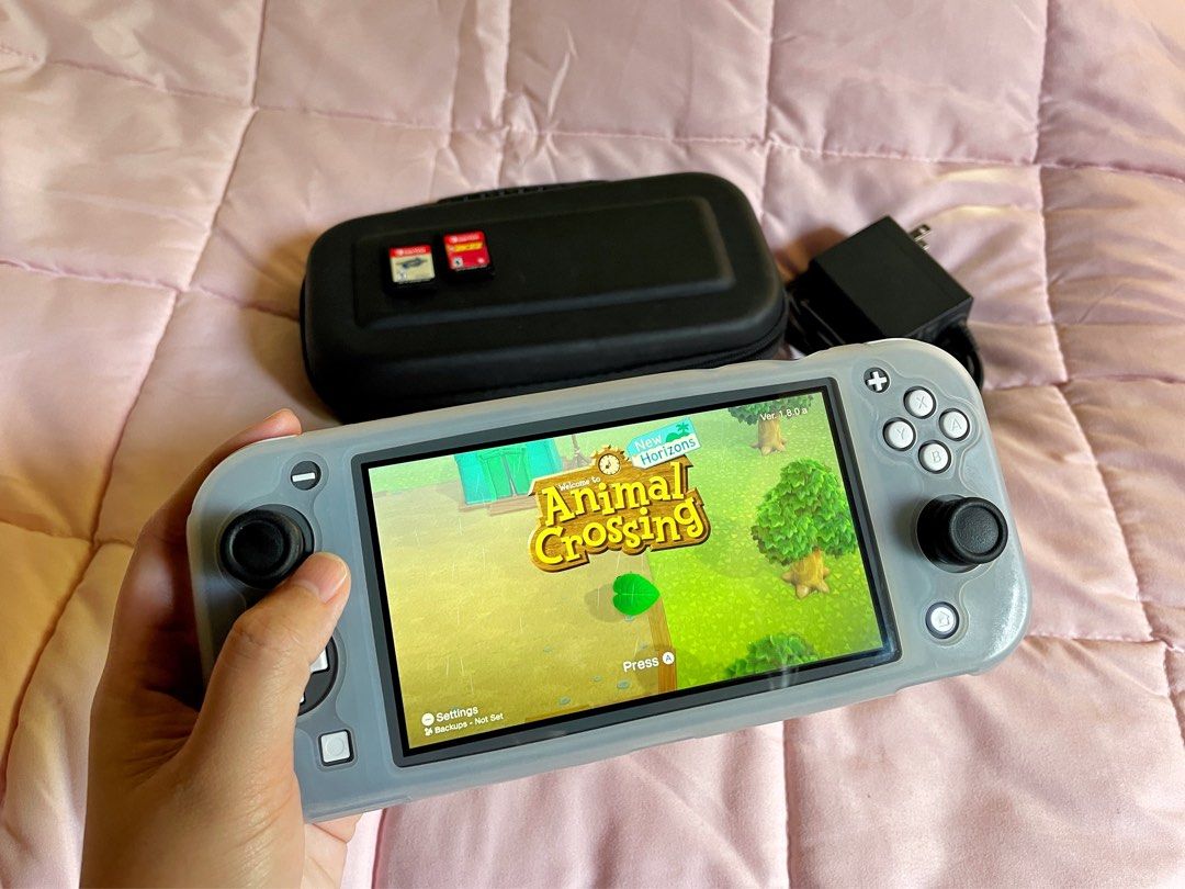 Nintendo Switch Lite in Gray (Category: Other Gadgets) located in Cagayan de Oro. Submitted by jhoanneloraineyy (Listing ID 1327555036, Image 3). Description: Well Loved Nintendo Switch Lite in Gray ☑️ All in P10,200.00 (negotiable) Inclusions: •Charger •With Carrying Case •With Anti Slip Rubber Case •With Tempered Glass •With joystick protective cover Games included: •Animal Crossing New Horizon •Monster Hunter Rise •NBA 2K22 Reason for Selling: