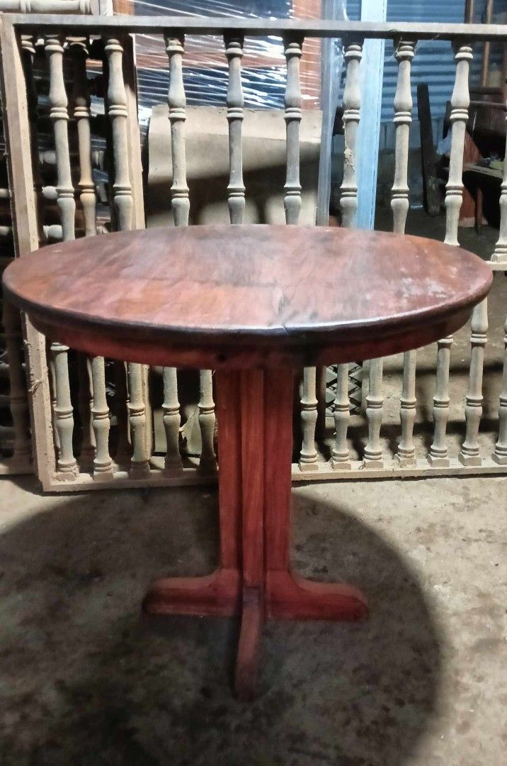 Old Coffee Table (Category: Other Home Furniture) located in Rizal. Submitted by mommykiee (Listing ID 1327497953, Image 1). Description: Old Coffee table Made of narra wood 1pc narra top Size: D27 H25.5inch Stripped & varnished Ready to use.