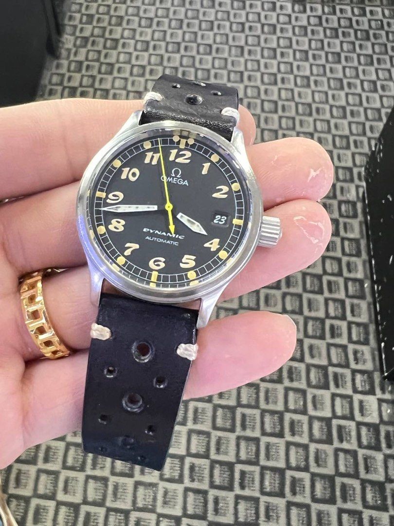 Omega dynamic 5200.50 top