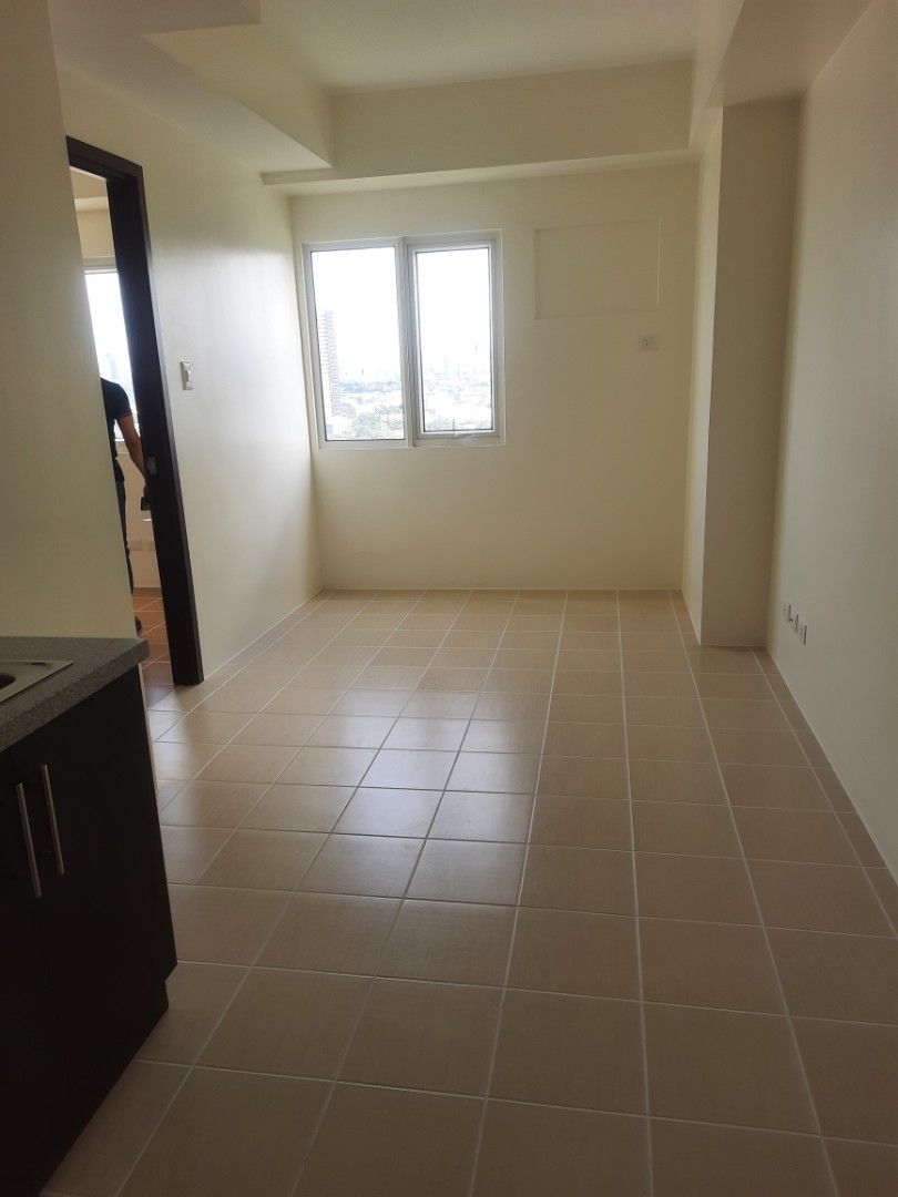 Ready to move in studio unit walking distance to sm sta mesa Big