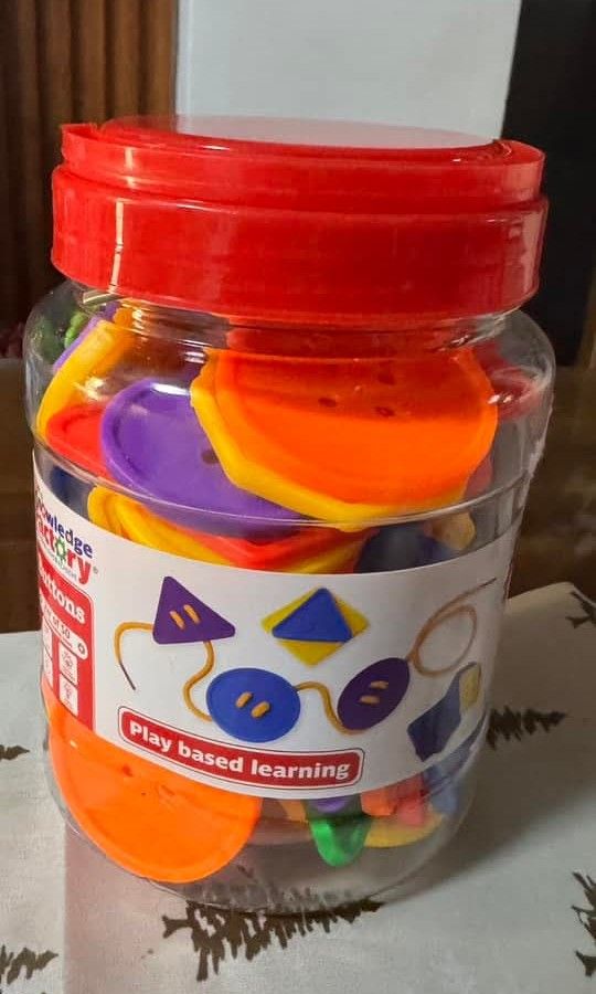The Knowledge Factory Play based learning - Buttons (Category: Educational & Learning Toys) located in Manila. Submitted by ormelynmal86309 (Listing ID 1327454662, Image 1). Description: The Knowledge Factory Play based learning - Buttons Php 500.