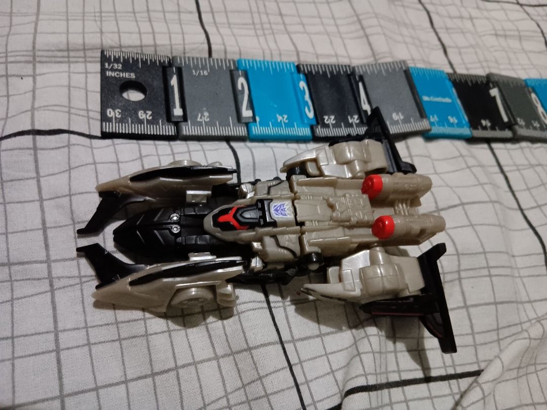 transformers armada megatron (Category: Action & Battle Toys) located in Manila. Submitted by ugh_75 (Listing ID 1327399059, Image 2). Description: transformers armada megatron.