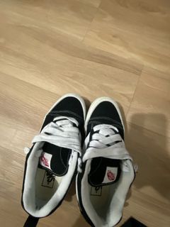 100 affordable vans 37 For Sale Carousell Singapore