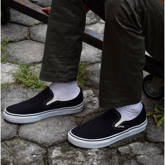 Vans V98CLA Slip On