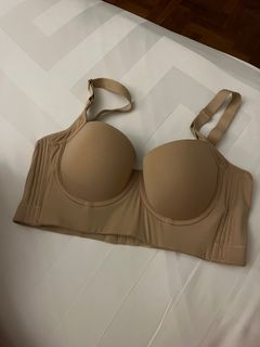 (Category: ) located in . Submitted by closetsclosets (Listing ID 1327534196, Image 1). Description: .