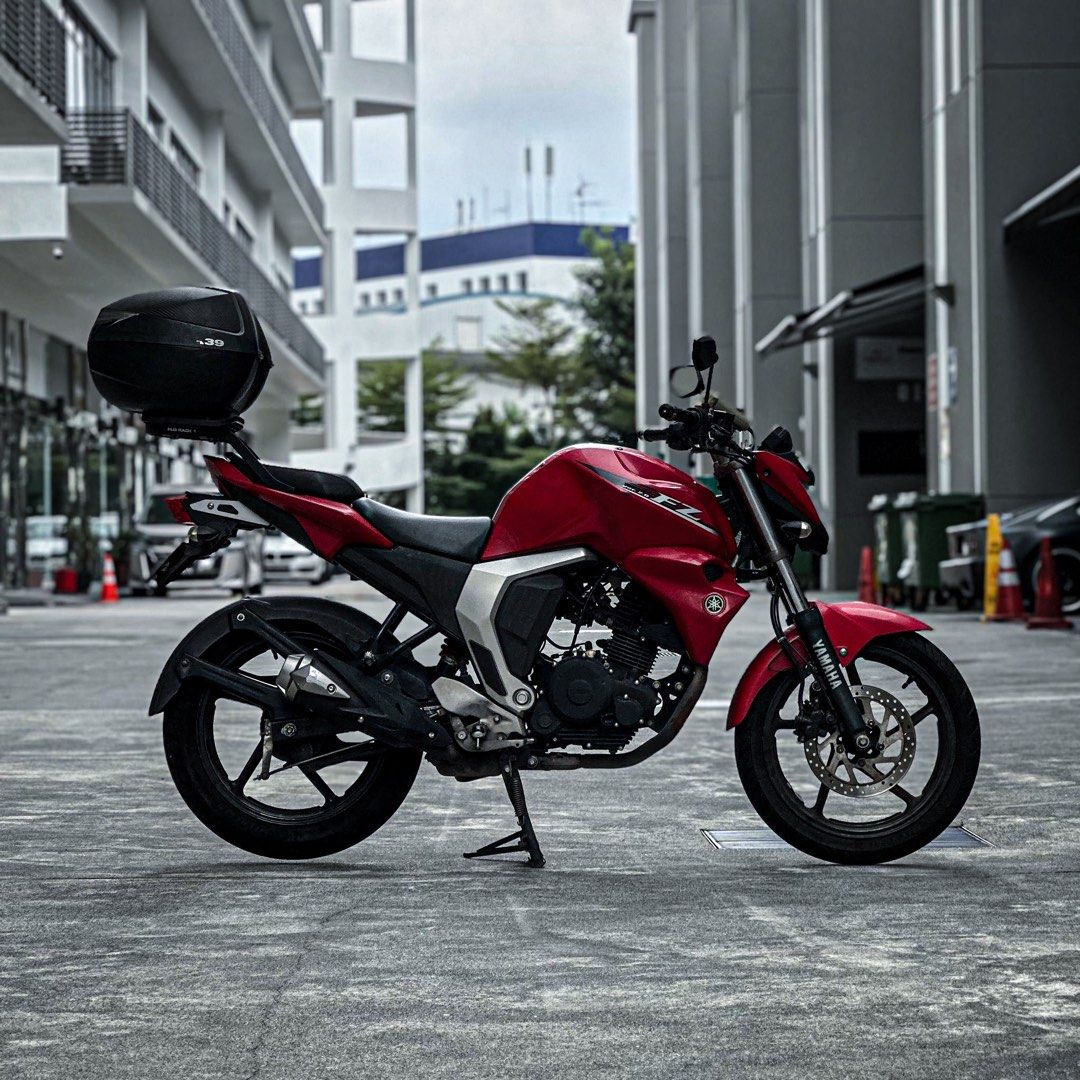 Yamaha FZN 150 V2, Motorcycles, Motorcycles for Sale, Class 2B on Carousell