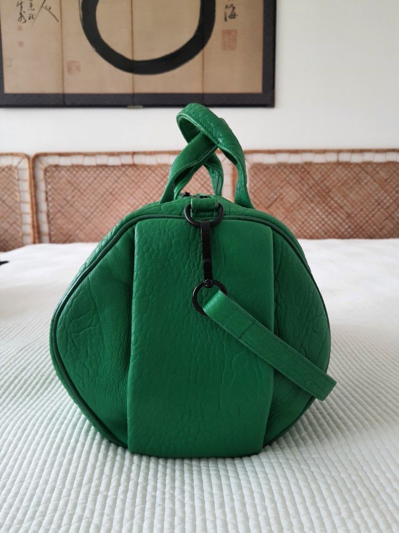 ALEXANDER WANG ROCCO BAG (Category: Luxury Bags & Wallets) located in Mandaluyong City. Submitted by shark198 (Listing ID 1327561511, Image 2). Description: This is authentic alexander wang rocco bag in deep green color with matte black metal feet beautiful leather perfect size hard to find this model in this color there is no obvious issue and in a great condition..