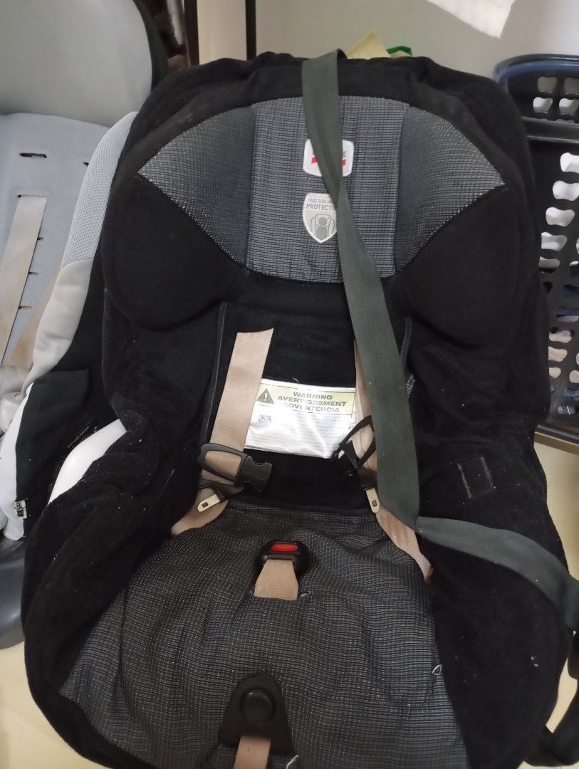 Britax Car Seat (Category: Car Seats) located in Caloocan City. Submitted by savastrid (Listing ID 1322116940, Image 2). Description: 2 Car seats 300 RFs: Need CASH.
