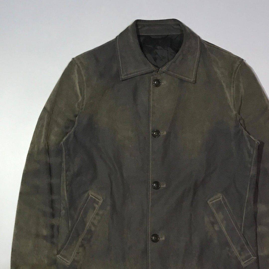 Archive "Ofuon" Denim waxed coat Jacket (Category: Coats, Jackets and Outerwear) located in Santa Cruz. Submitted by _enfantsrdarchive (Listing ID 1327714075, Image 3). Description: Selling Archive "Ofuon" Denim waxed coat Jacket tagged Size: 48 Actual measurements: Shoulder 19 inch Width pit to pit 20.5 inch Length 28 Sleeve 23 Condition: 9/10 Color rate: 9/10 Check details pic before purchase thanks! ❌ Refund ❌ Exchange +shipping fee.