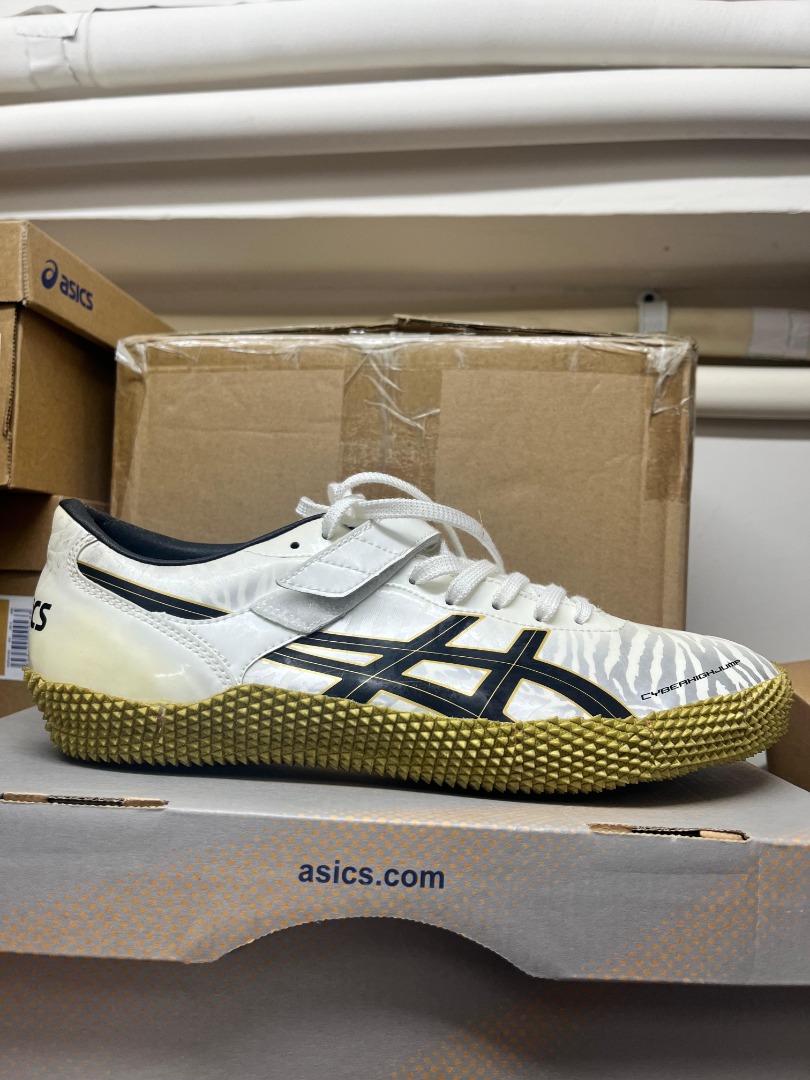 Asics cyber high jump london new arrivals