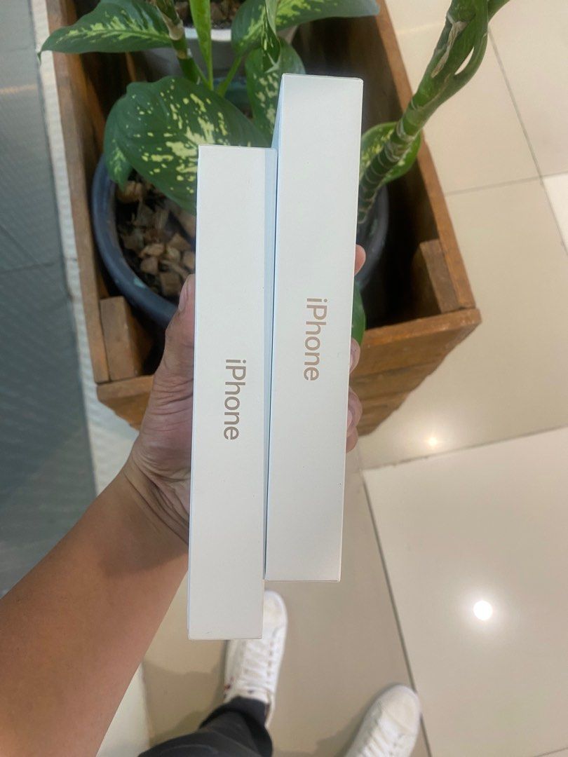 Brandnew iPhone 16 Pro Max 512gb (Category: iPhone 16 Series) located in Manila. Submitted by orlandotub99548 (Listing ID 1327585531, Image 3). Description: Available iPhone 16 Pro Max 512gb Brandnew HK variant See pic for more details Pickup store secondfloor Greenhills Shopping Center Stall no.Y-40 near admin office 📌We accept Gcash 📌We accept banktrans 📌We accept Ggives 📌We accept credit card 📌we do Cod door to door 📌We ship nationwide v