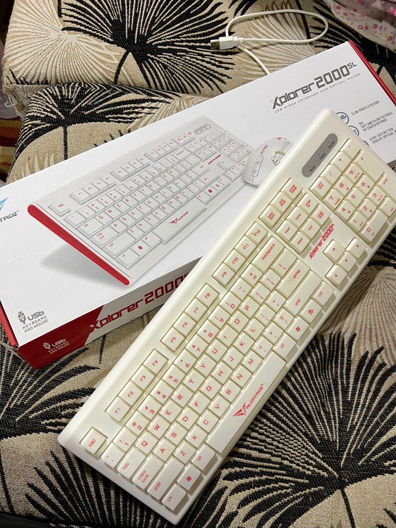 COMPUTER KEYBOARD, Computers & Tech, Parts & Accessories, Computer