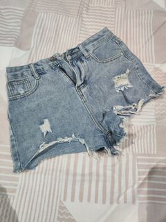 (Category: ) located in . Submitted by susie_06 (Listing ID 1327686327, Image 1). Description: .