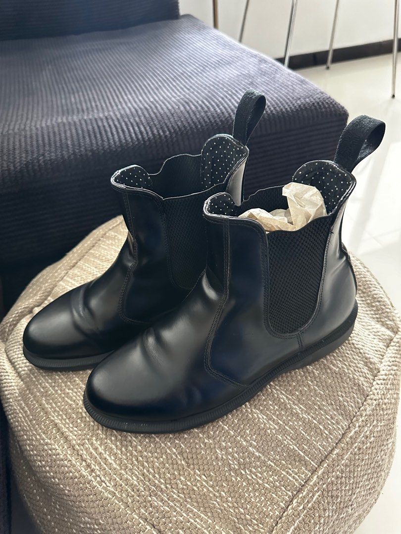 Dr martens kensington flora black online