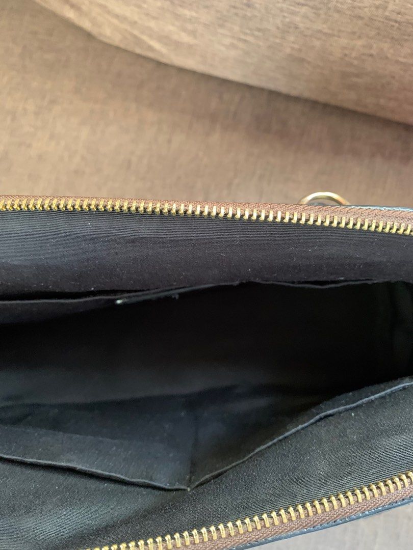 FREE SF‼️ AUTHENTIC COACH ALMA SIG BAG (Category: Luxury Bags & Wallets) located in Iloilo. Submitted by gottaloveurbanstyle (Listing ID 1327642437, Image 2). Description: • used TWICE (mostly stored only in the closet) • bought directly from COACH store • RFS: major decluttering • originally bought at around 20k. Selling very low • w/ care card.