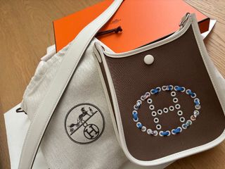 （分類：）位於 。 由 ylummy 提交（商品編號 1327576670，圖片 1）。簡介： 。