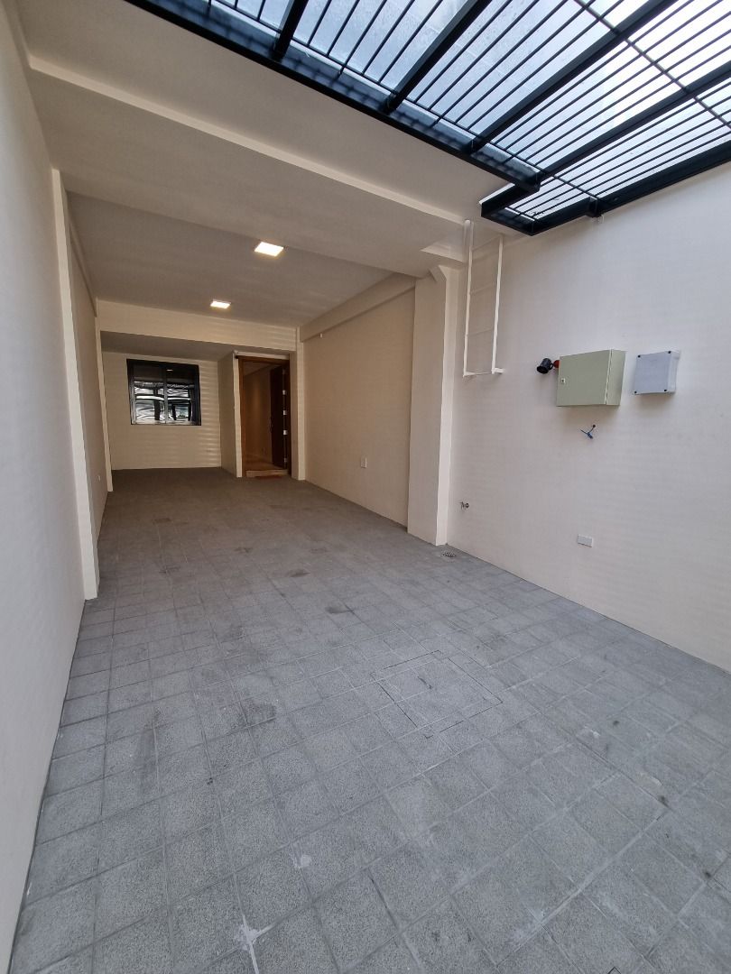 House And Lot Near University of the Philippines Diliman, Property, For