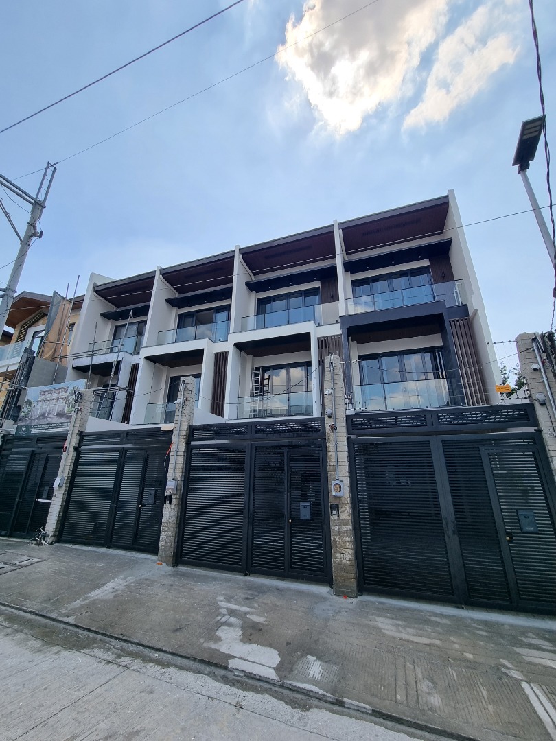 House And Lot Near University of the Philippines Diliman, Property, For