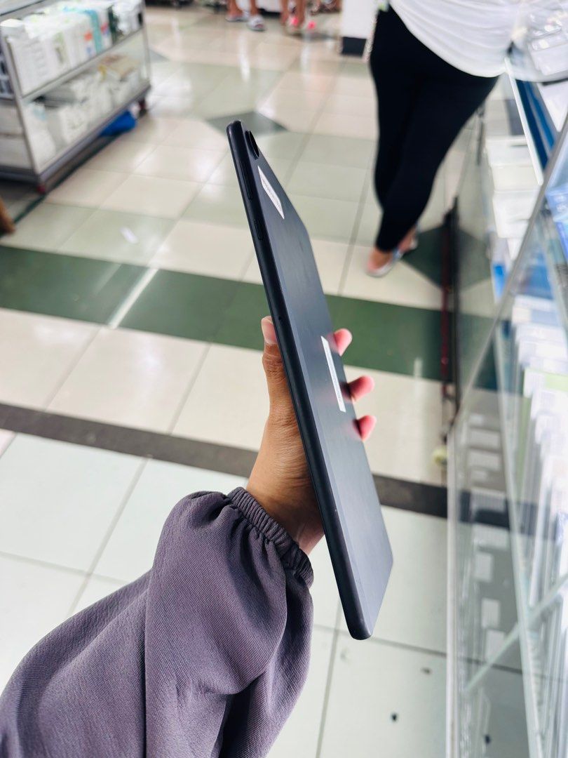 Huawei Matepad SE 128gb Wifi (Category: Android) located in San Juan City. Submitted by javedsgadgetshop (Listing ID 1327698807, Image 2). Description: OPEN FOR INSTALLMENT VIA CREDIT CARD/GGIVES/SPAY/BILLEASE & SWAP/TRADE-IN! BUY AND SELL! Quick Specs : Huawei Matepad SE •128gb •NTC Variant •Good batt health •Wifi Only •95% Smoothness •No hidden issue | No Repaired •100% Authentic | Not Refurbished •w/ OEM Charger & store warranty ❣️ - serial ca