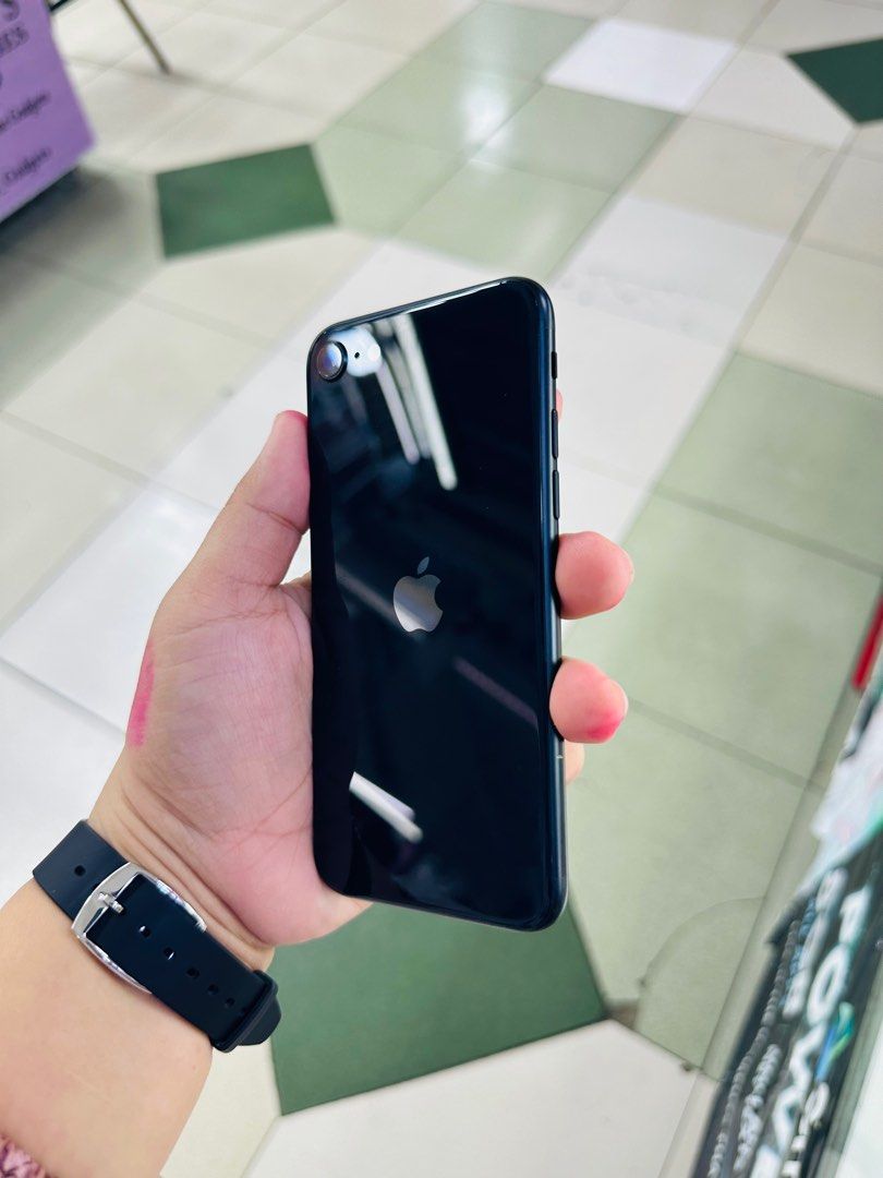 Iphone SE 2022 5G 128gb 87% batt FU (Category: iPhone SE Series) located in San Juan City. Submitted by javedsgadgetshop (Listing ID 1327701492, Image 3). Description: OPEN FOR INSTALLMENT VIA CREDIT CARD/GGIVES/SPAY/BILLEASE & SWAP/TRADE-IN! BUY AND SELL! Quick Specs : Iphone SE 2022 •128gb •NTC Variant •87% batt health •Factory Unlock •95% Smoothness •No hidden issue | No Repaired •100% Authentic | Not Refurbished •w/ OEM Charger & store warran
