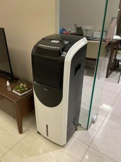(Category: ) located in . Submitted by chochinglim (Listing ID 1327583027, Image 1). Description: .