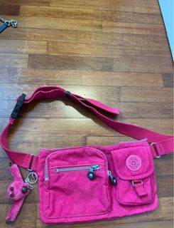 (Category: ) located in . Submitted by kellieet (Listing ID 1327613883, Image 1). Description: .