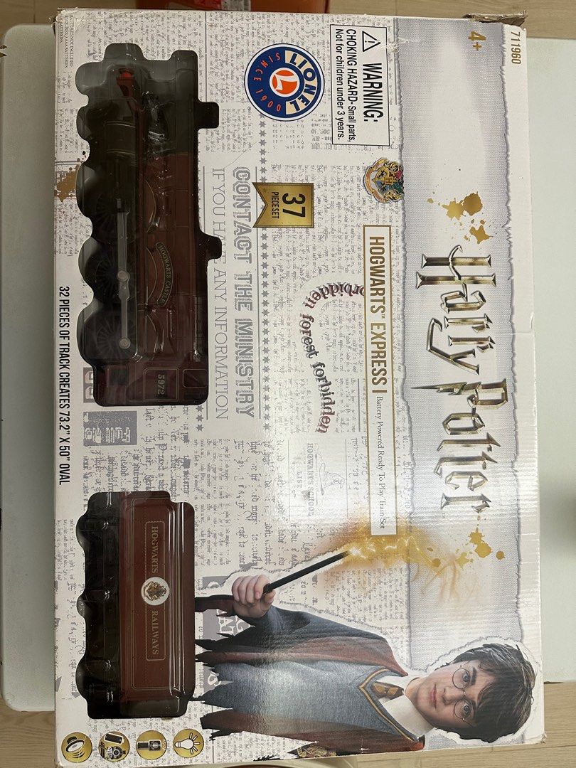 LIONEL HARRY POTTER HOGWARTS EXPRESS TRAIN SET, 興趣及遊戲, 玩具 &