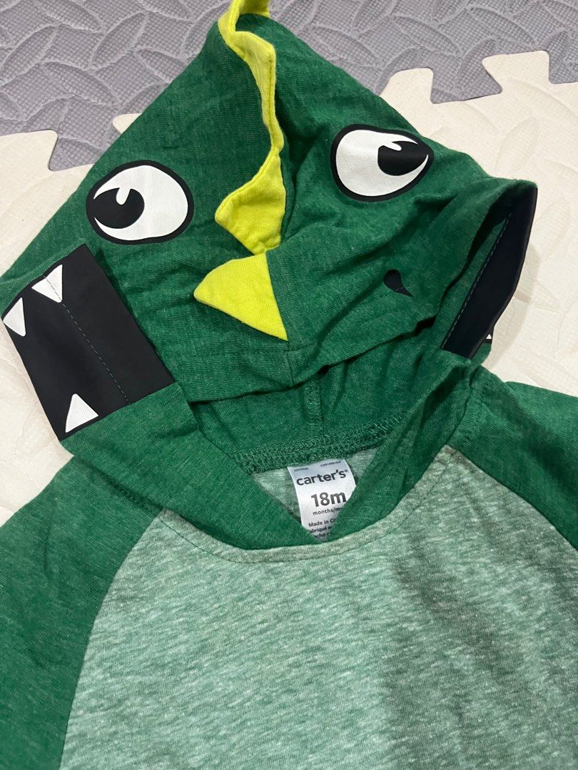 Long sleeve top (Category: Babies & Kids Fashion) located in Quezon City. Submitted by ronaca (Listing ID 1327639750, Image 2). Description: 100 each Size tag is 18 months Overall condition of clothing is great Shipping to be shouldered by buyer.