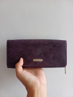 (Category: ) located in . Submitted by uniqnax (Listing ID 1327573101, Image 1). Description: .