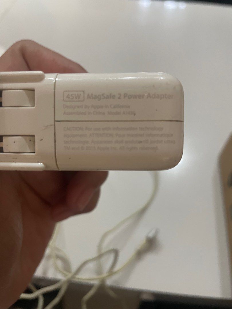 MAC Charger (Category: Chargers) located in Rizal. Submitted by gannda (Listing ID 1327606544, Image 1). Description: .