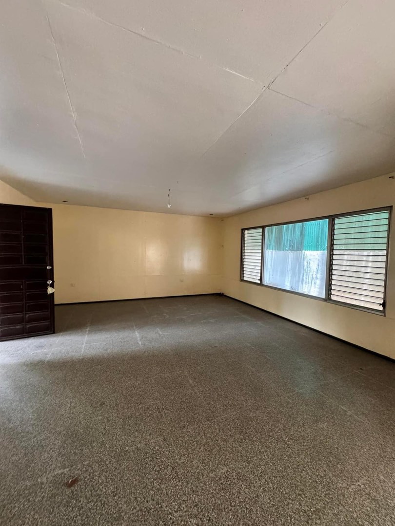 (Category: ) located in . Submitted by Ciudadrealty (Listing ID 1327599650, Image 1). Description: .