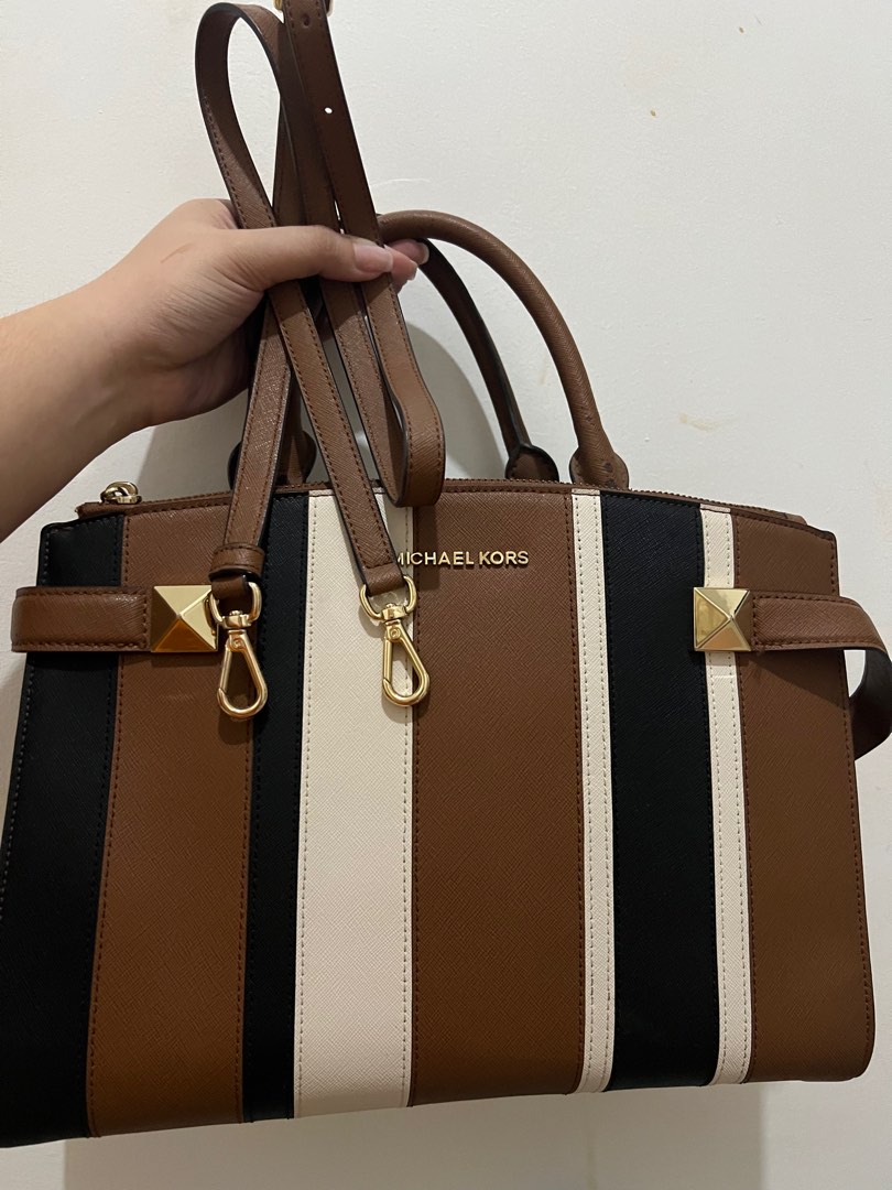 Mk bis karla tote