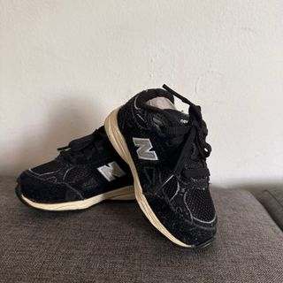 New balance kids shoes, Babies & Kids, Babies & Kids Fashion on Carousell
